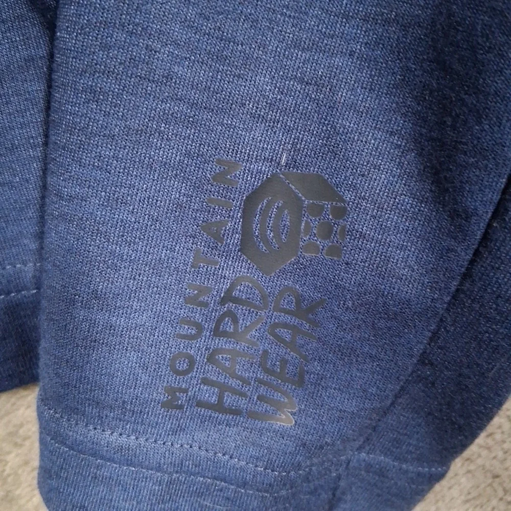 Mountain Hardwear Cragger Long Sleeve 1/2 Zip Sweater Men Size Small Lightweight